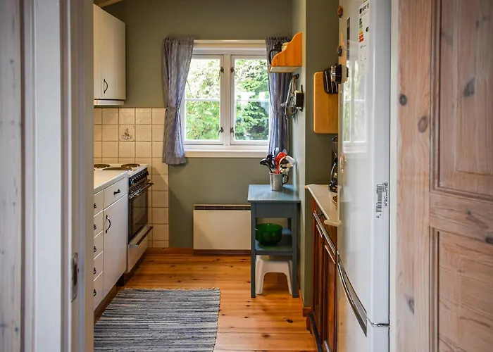 Beautiful In Aros With Kitchen * Fagerstrand